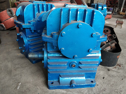 HW系列直廓環面蝸輪蝸桿減速機